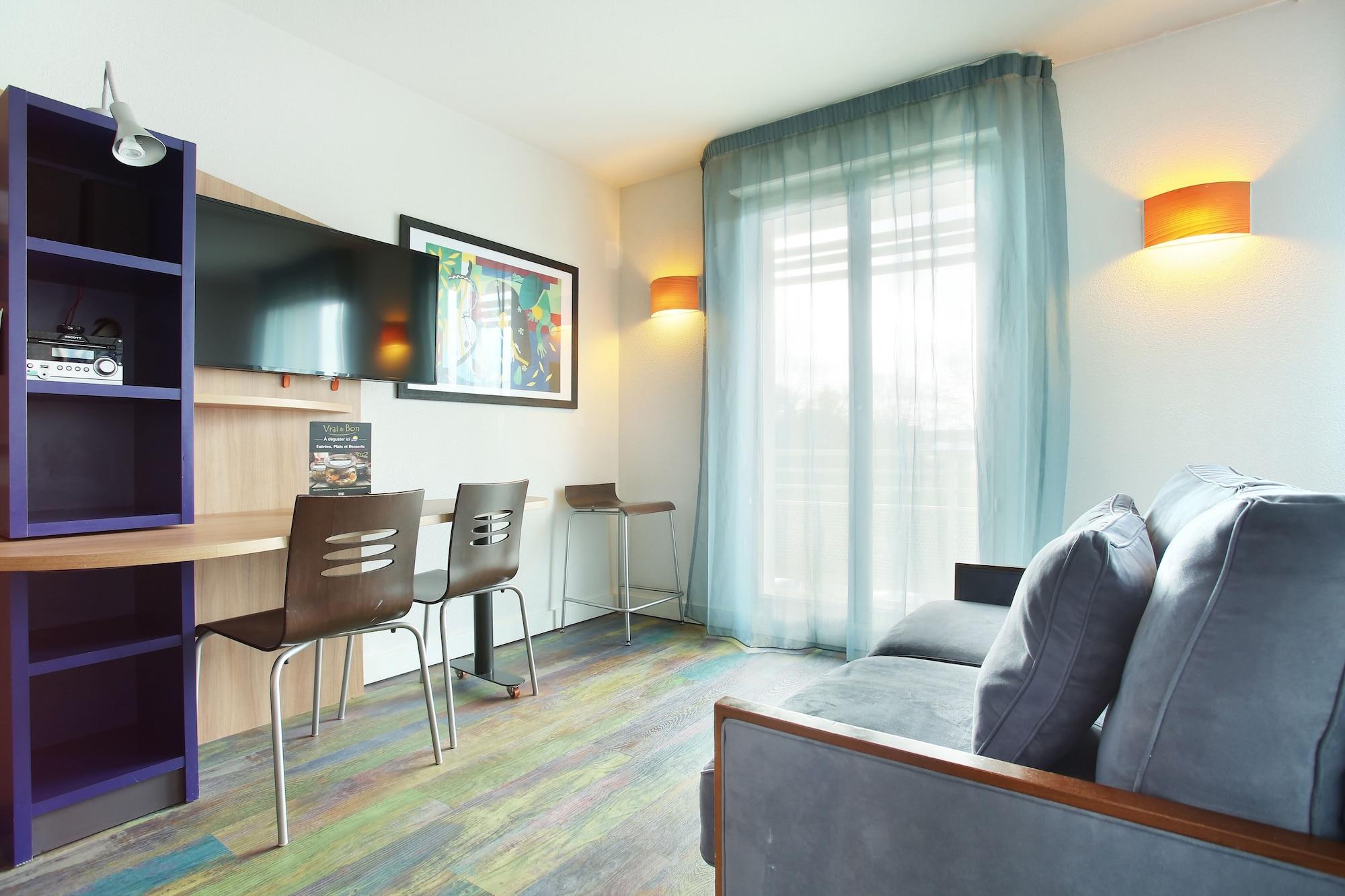 Suite-Home Orleans-Saran Zewnętrze zdjęcie