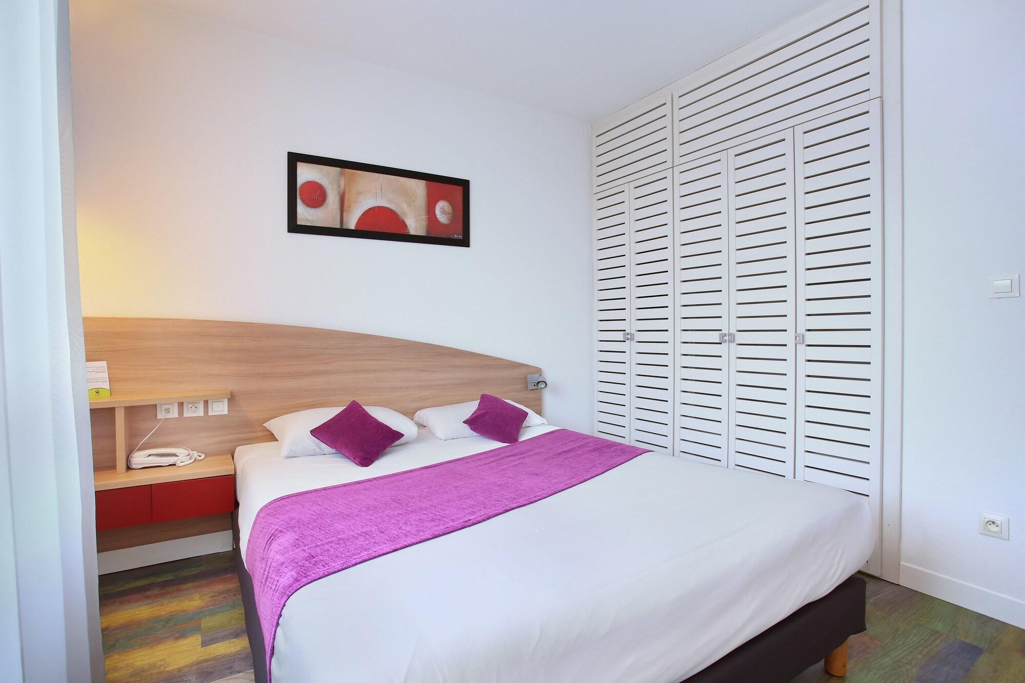 Suite-Home Orleans-Saran Zewnętrze zdjęcie