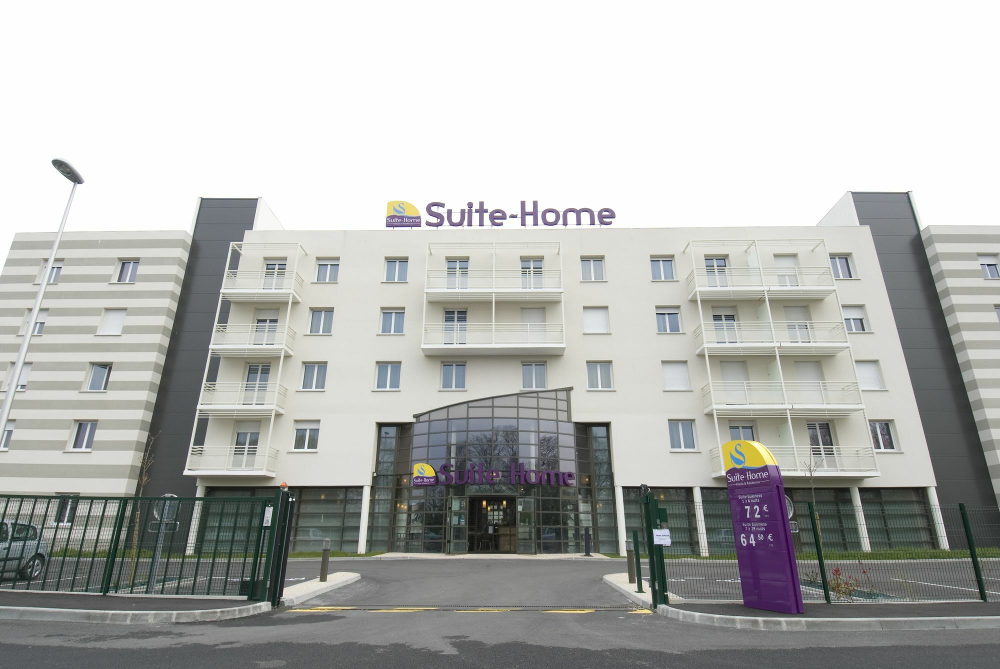 Suite-Home Orleans-Saran Zewnętrze zdjęcie