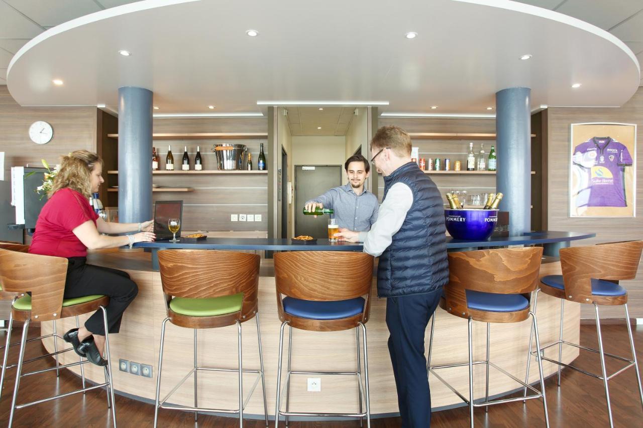 Suite-Home Orleans-Saran Zewnętrze zdjęcie